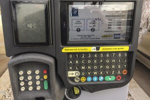 Parken in Frankreich, ein Parkautomat