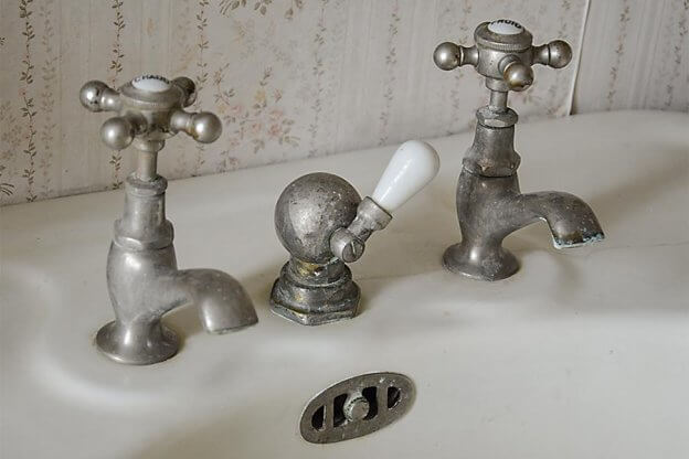 Historische Badarmaturen, eine kurze Geschichte mit Hintergrund