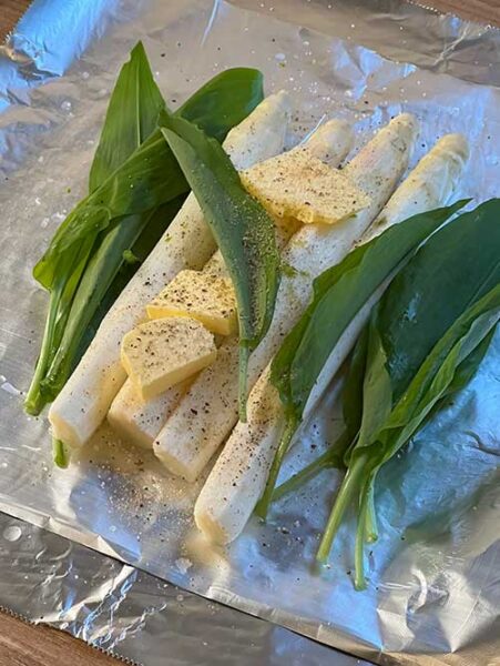 spargel-in-alufolie-im-ofen-gegart-rezept-f-r-vollen-geschmack