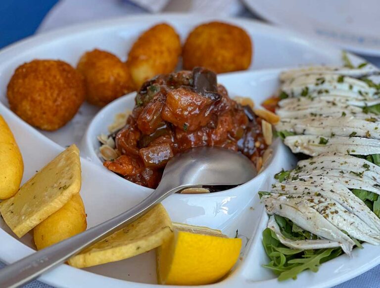 Okzitanien, was ist das? Wo liegt Okzitanien? Was ist Okzitanisch?