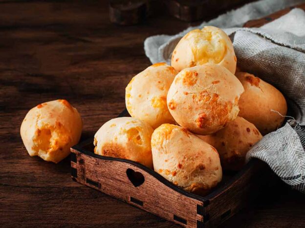 Pão de Queijo, Original-Rezept für brasilianische Käsebällchen